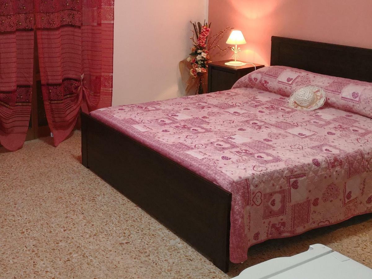 Isole Egadi Bed and Breakfast Trapani Exteriör bild