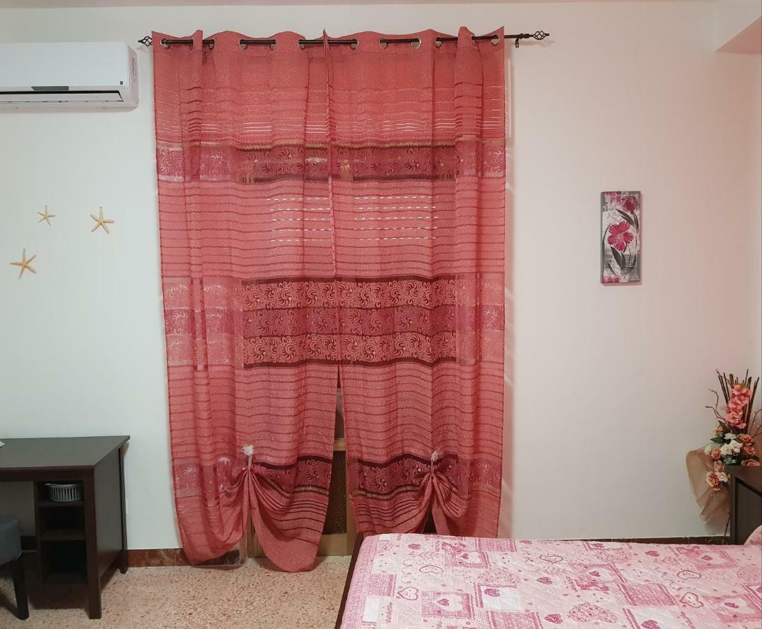 Isole Egadi Bed and Breakfast Trapani Exteriör bild