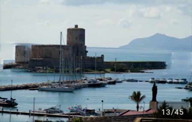 Isole Egadi Bed and Breakfast Trapani Exteriör bild